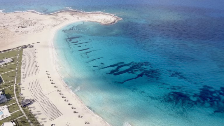 توين هاوس الماظة باي الساحل الشمالي للبيع بسعر مغري